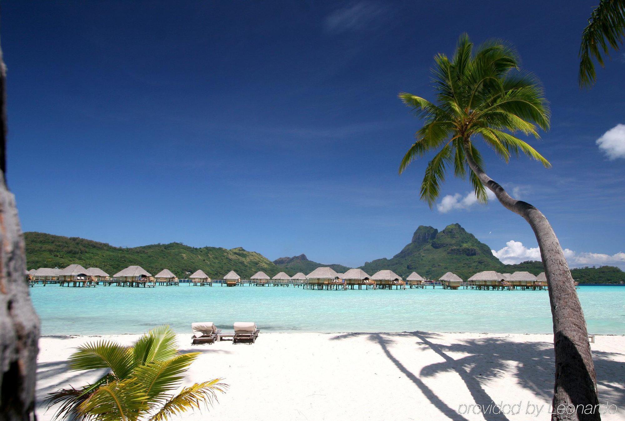 Bora Bora Pearl Beach
