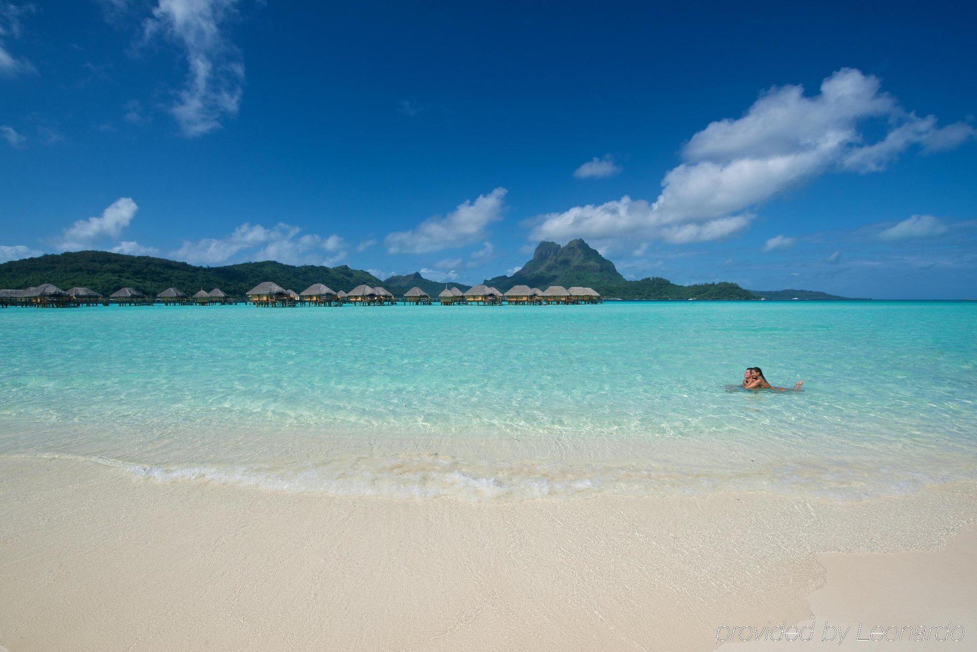 Bora Bora Pearl Beach