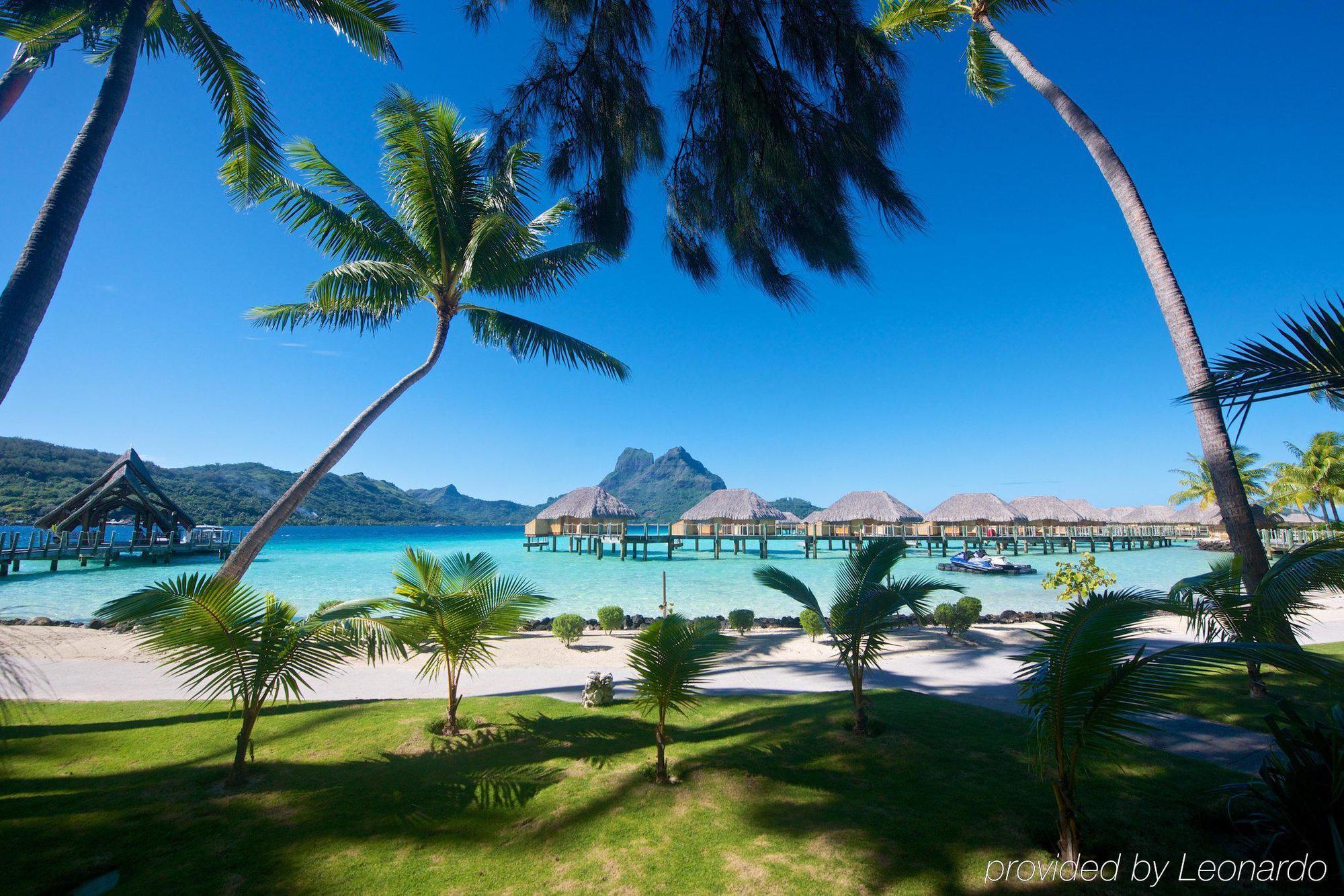 Bora Bora Pearl Beach