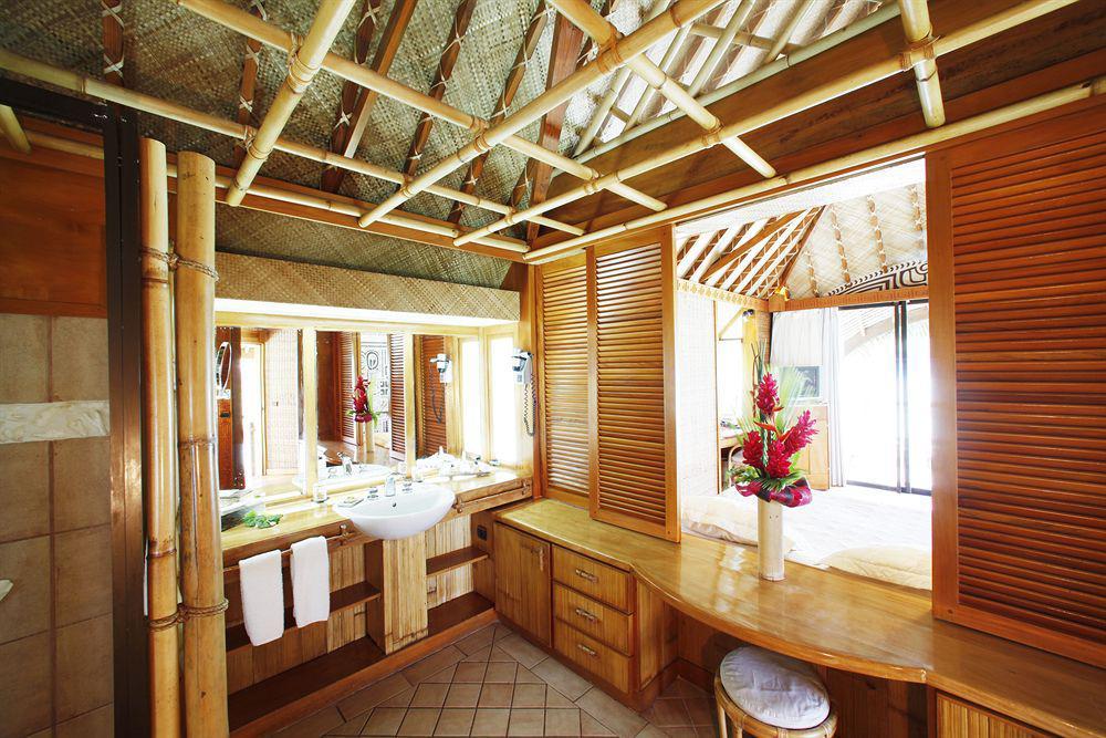 Hotel Bora Bora Pearl Beach 5*