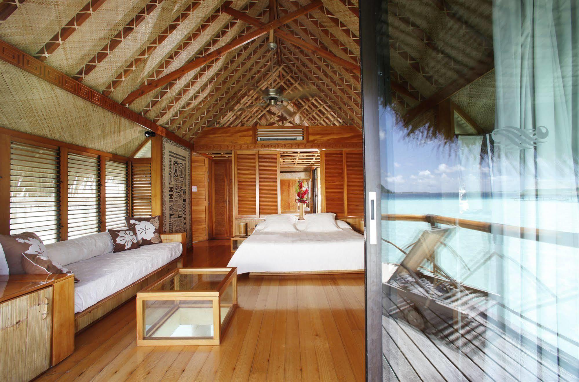 Hotel Bora Bora Pearl Beach 5*